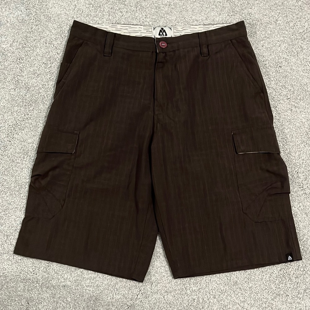 Matix Men’s Shorts 33” Waist 11” Inseam Cargo Pockets